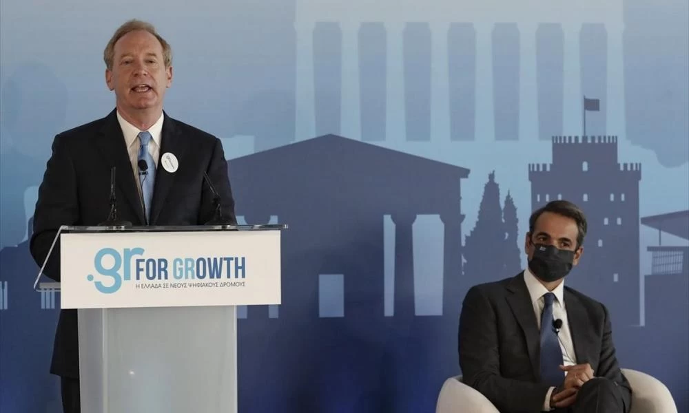 Πρόεδρος Microsoft: Γιατί επιλέξαμε να επενδύσουμε στην Ελλάδα